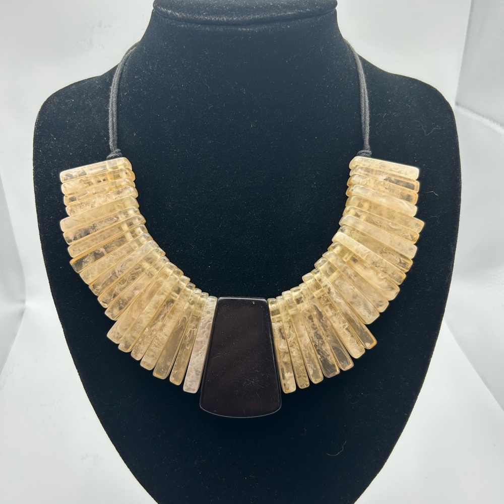 LAST CHANCE Sfera Vintage Statement Necklace